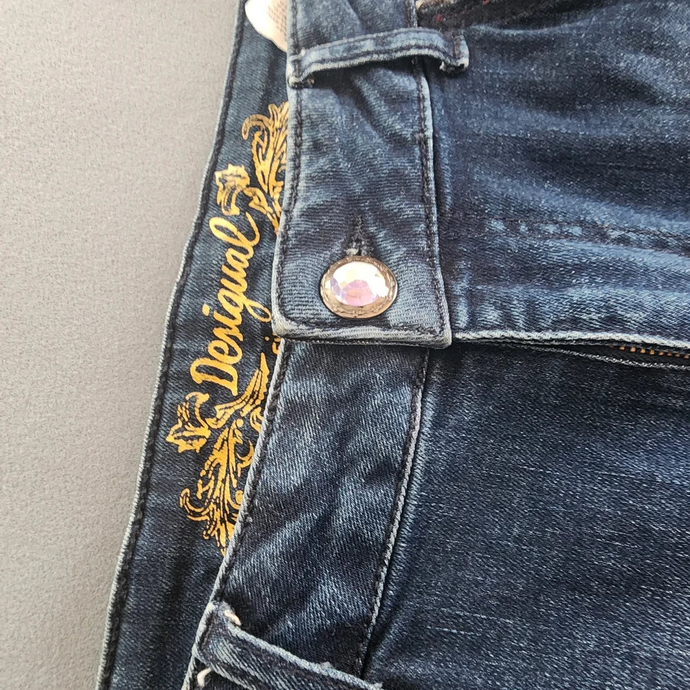 Desigual Exotic Jeans Floral Art Dark Wash Denim Size 34 - Picture 4 of 6